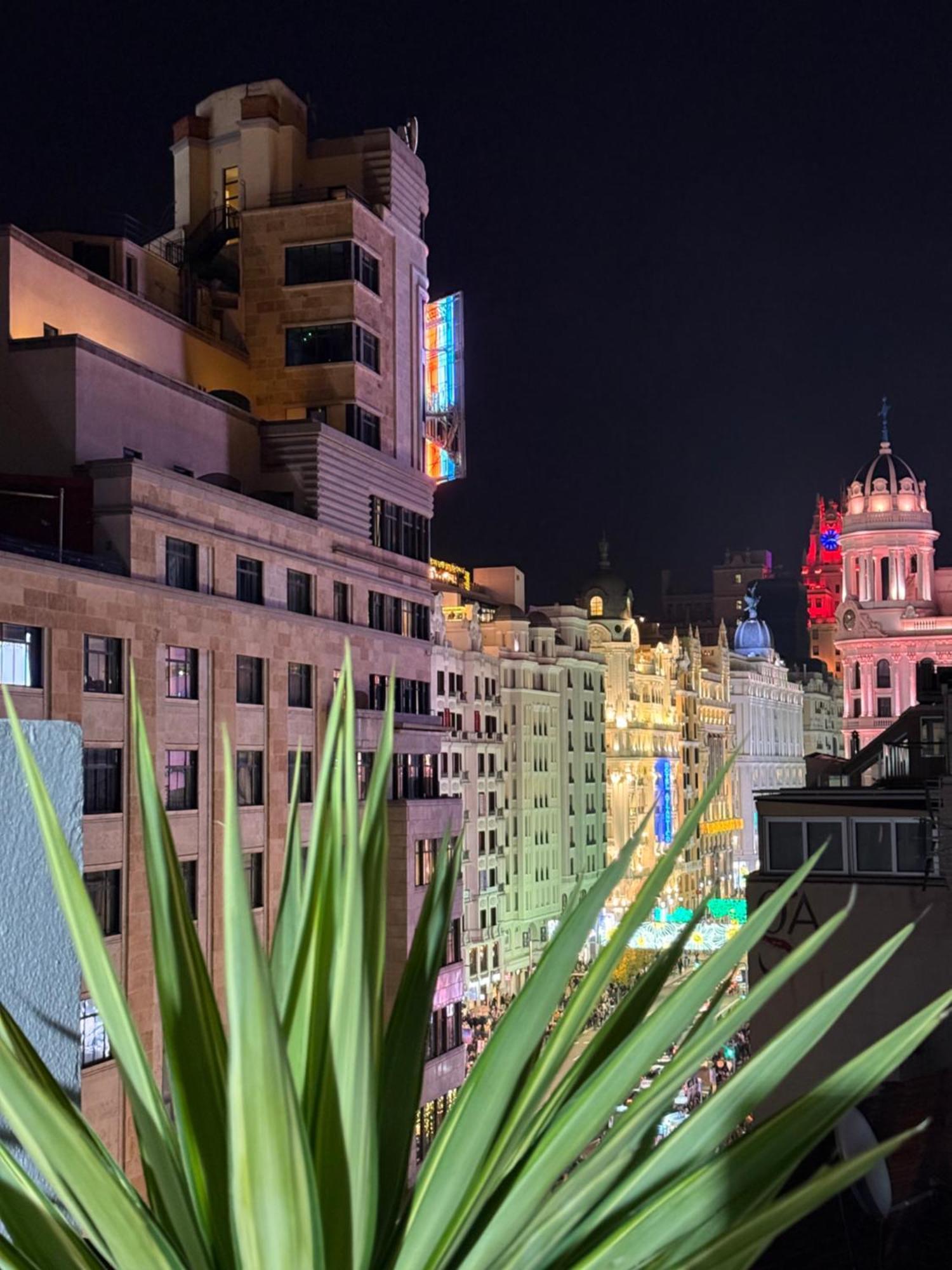Penthouse Madrid View Apartment Exterior foto